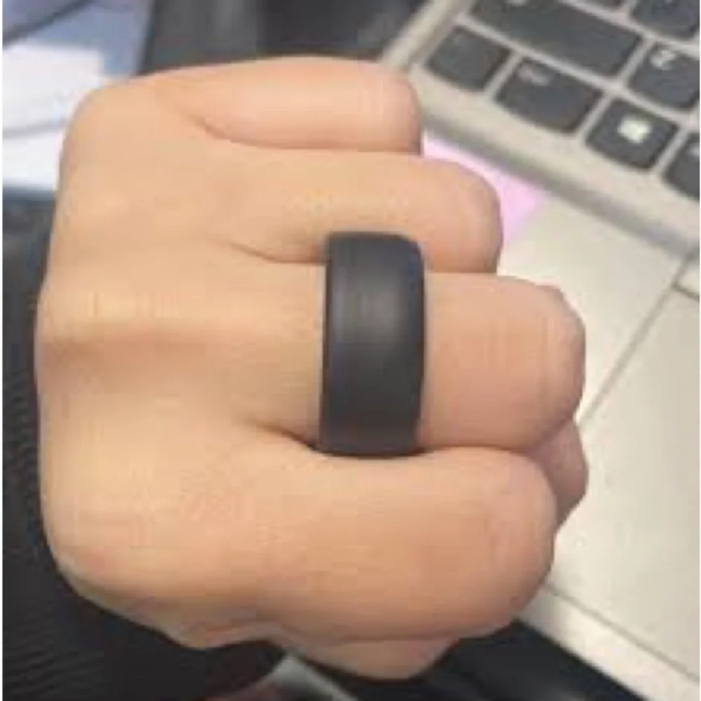 Qalo‎ Dark Silicone Ring